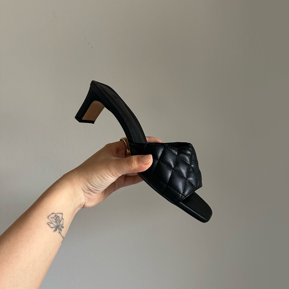 H&M kitten heels in black